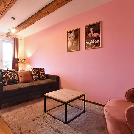 アパート La Vie En Rose 6guests-3br *